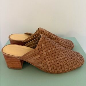 Nisolo All Day Woven Healed Leather Mules in Almond